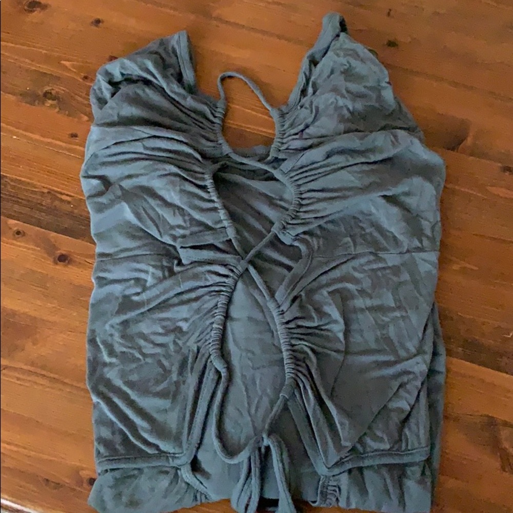 Long sleeve lace up back